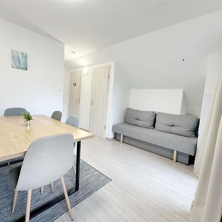 Dora Holiday House & Apartments Keszthely Extérieur photo