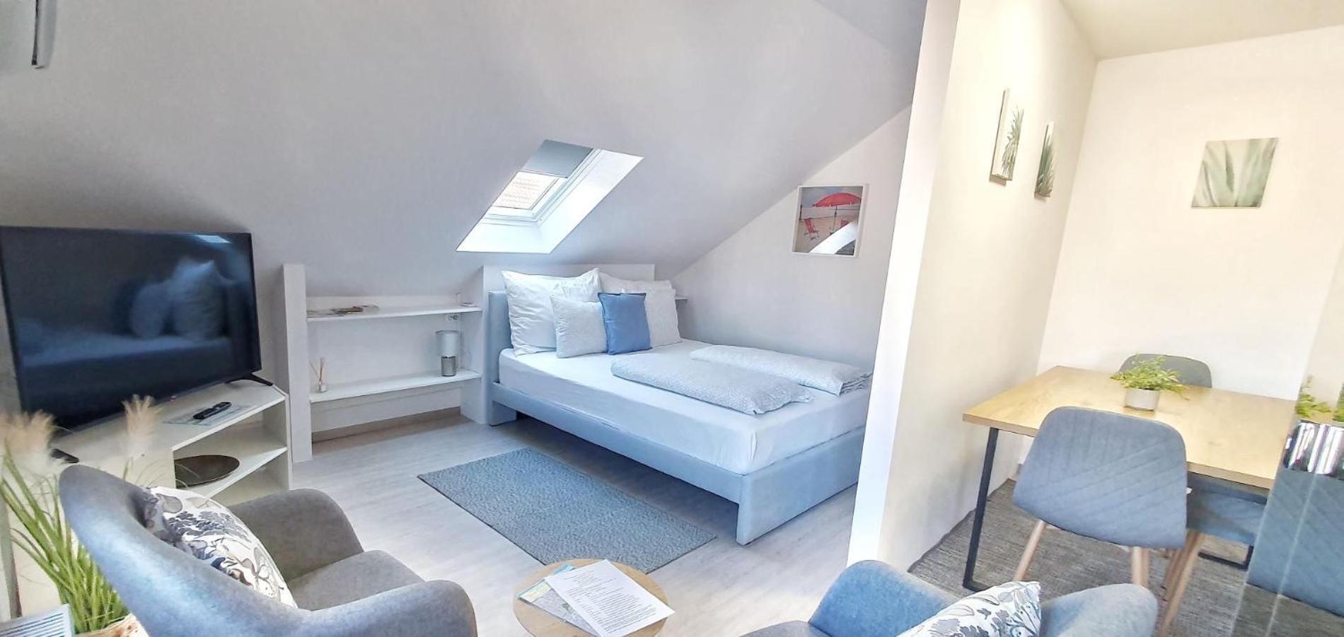 Dora Holiday House & Apartments Keszthely Extérieur photo