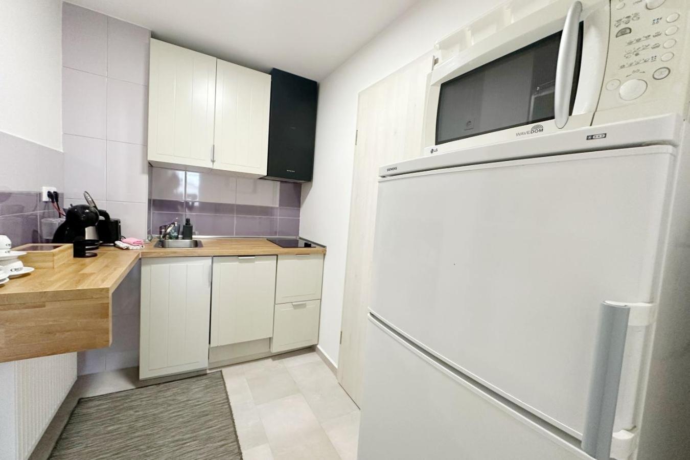 Dora Holiday House & Apartments Keszthely Extérieur photo